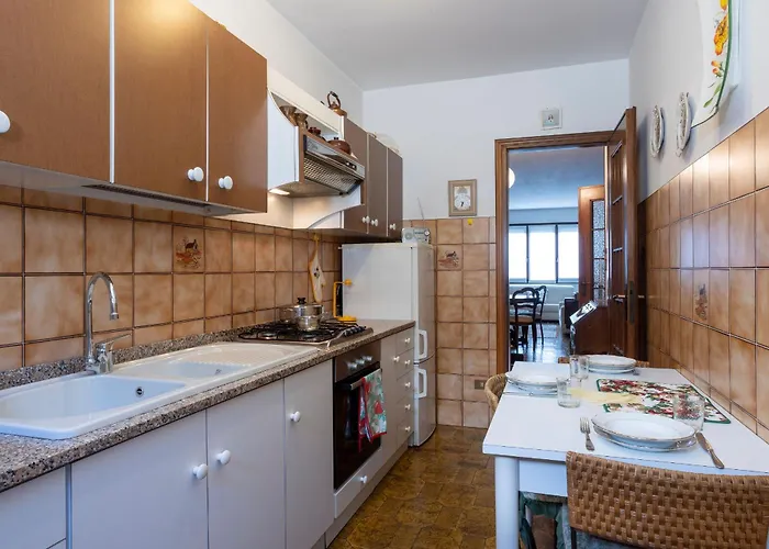 Mandello Sotto Grigna דירה מנדלו דל לאריו