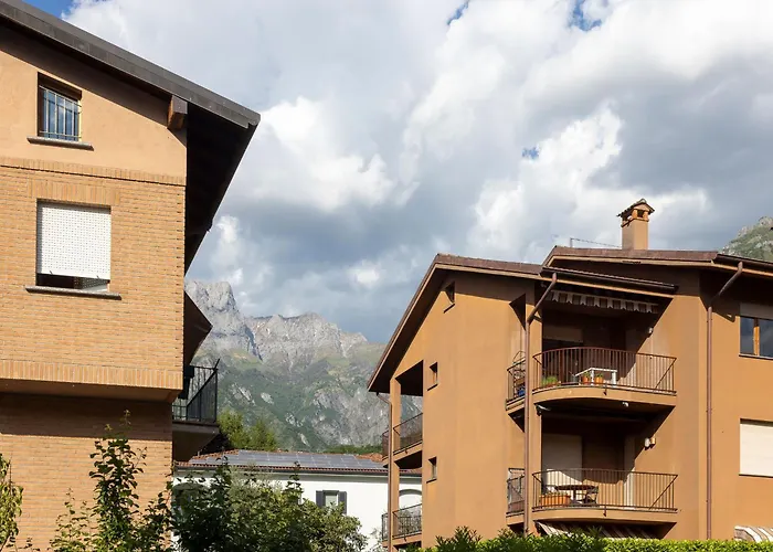 דירה Mandello Sotto Grigna מנדלו דל לאריו