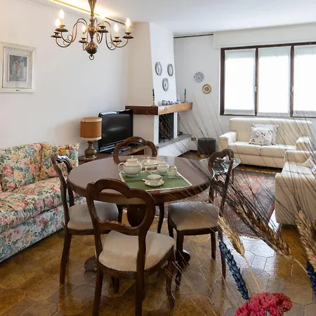 Apartman Mandello Sotto Grigna